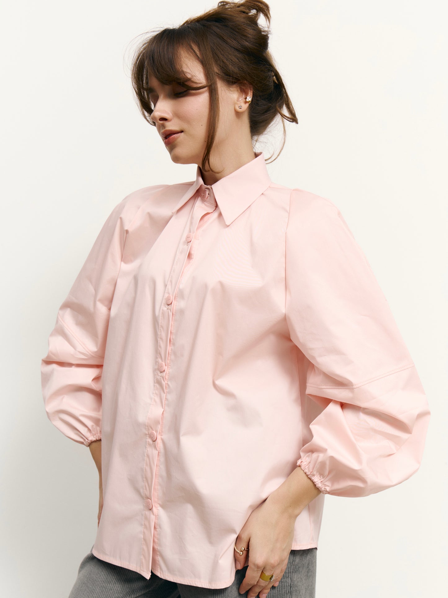 Сорочка з об’ємними рукавами рожева