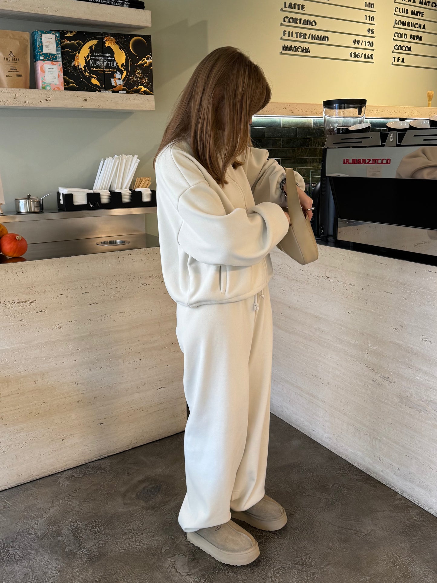 Костюм з дабл флісу молочний